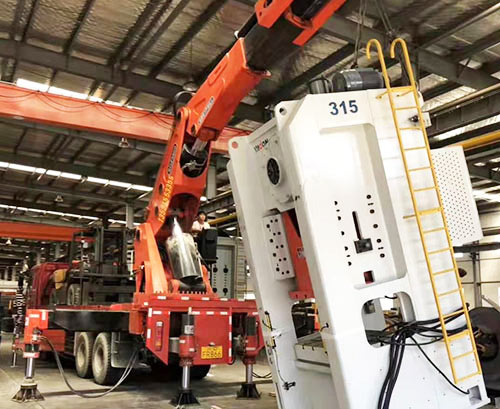 中江提升工作效率，选择优质折臂吊租赁服务